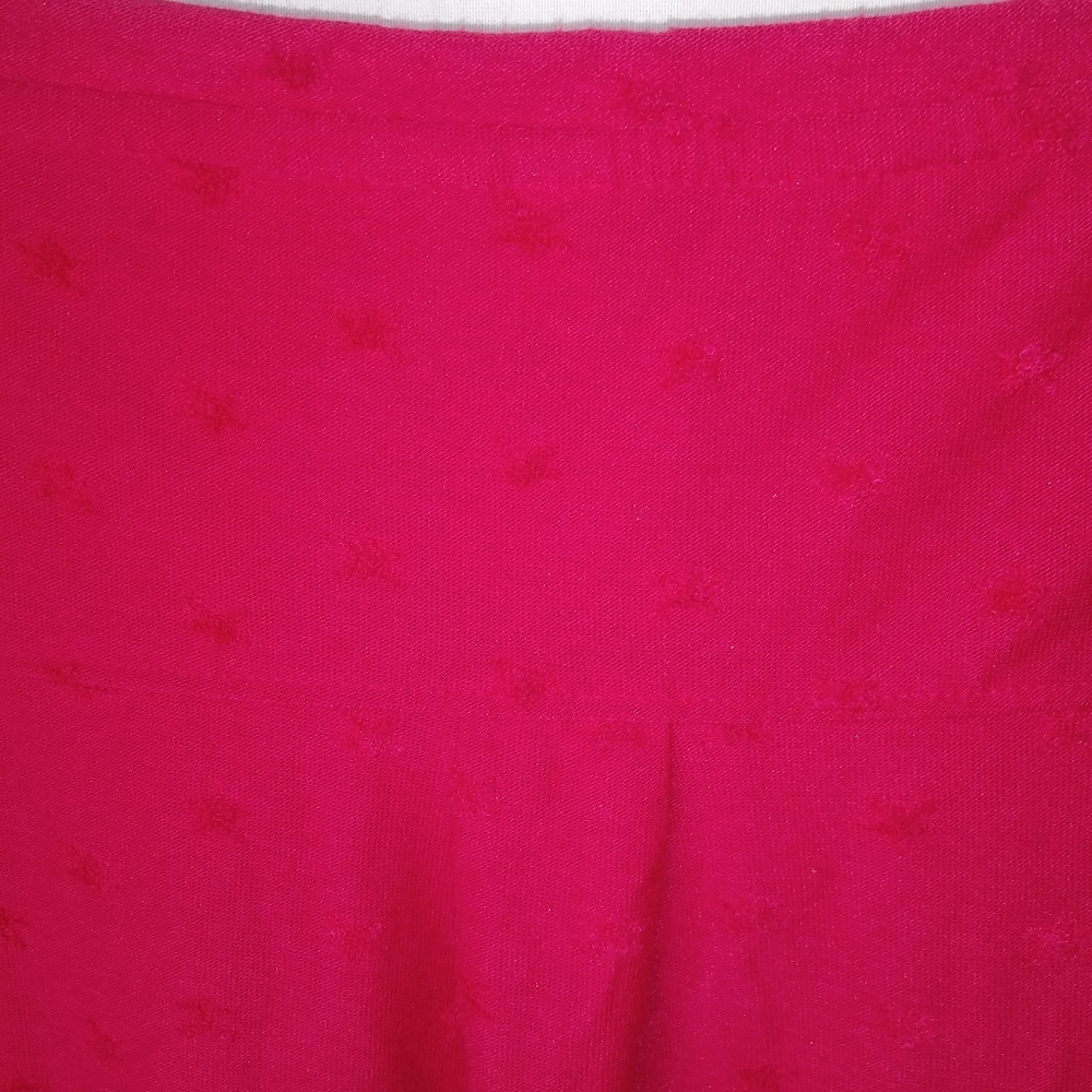 Elle XL Red Eyelet Sleeveless Top Plus - Picture 3 of 8